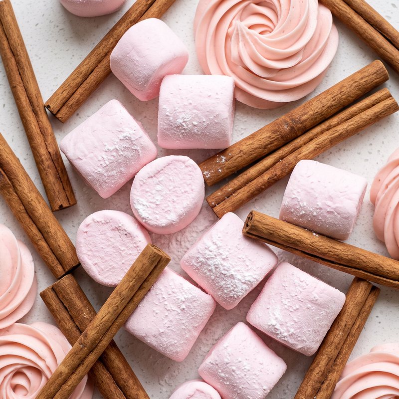 Frosted Marshmallow scent notes composition — Marshmallow, sparkling cinnamon, buttercream